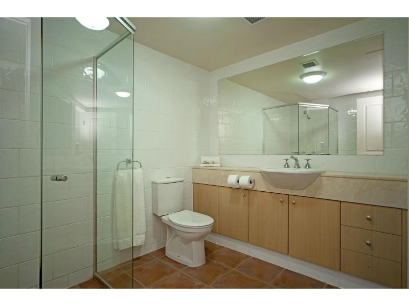 3274 Palladian Drive, Hope Island QLD 4212