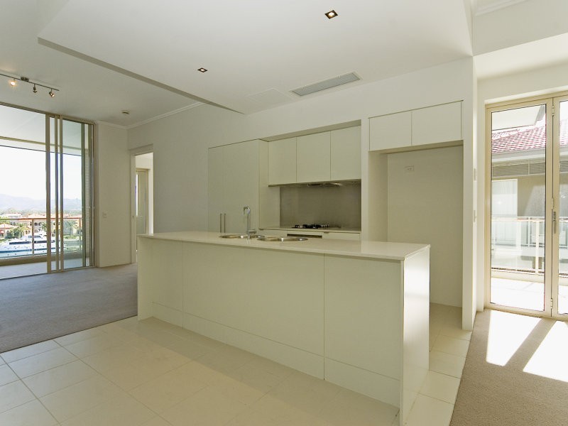 Hope Island QLD 4212