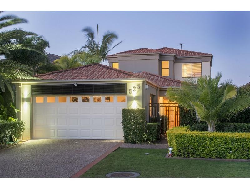 523 Oyster Cove Promenade, Helensvale QLD 4212