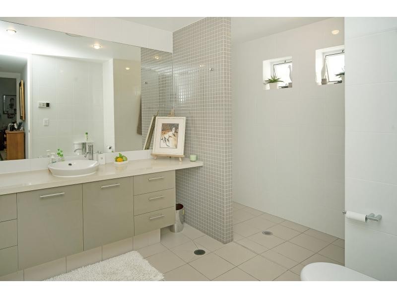 6049 Garda Avenue, Hope Island QLD 4212