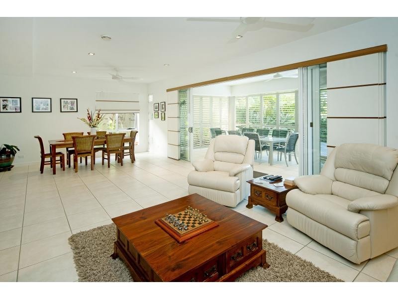 6049 Garda Avenue, Hope Island QLD 4212