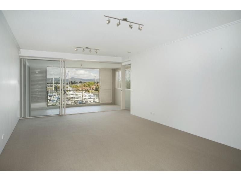 1800 Rialto Quay Drive, Hope Island QLD 4212