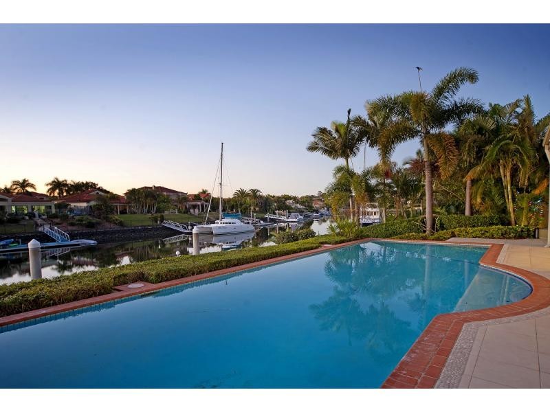 Hope Island QLD 4212