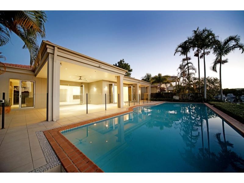 Hope Island QLD 4212