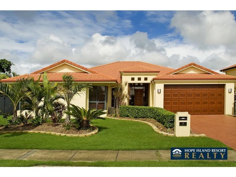 4 The Peninsula , (Monterey Keys), Helensvale QLD 4212