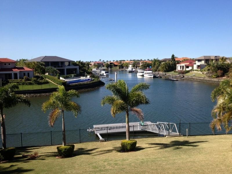 Hope Island QLD 4212