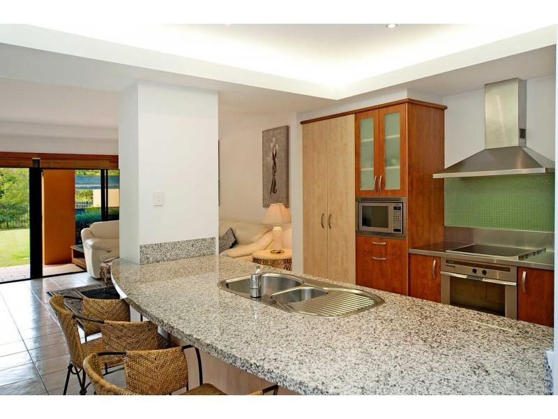 3256 Palladian Drive, Hope Island QLD 4212