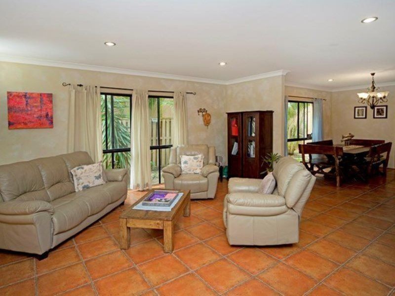 Coomera Waters QLD 4209