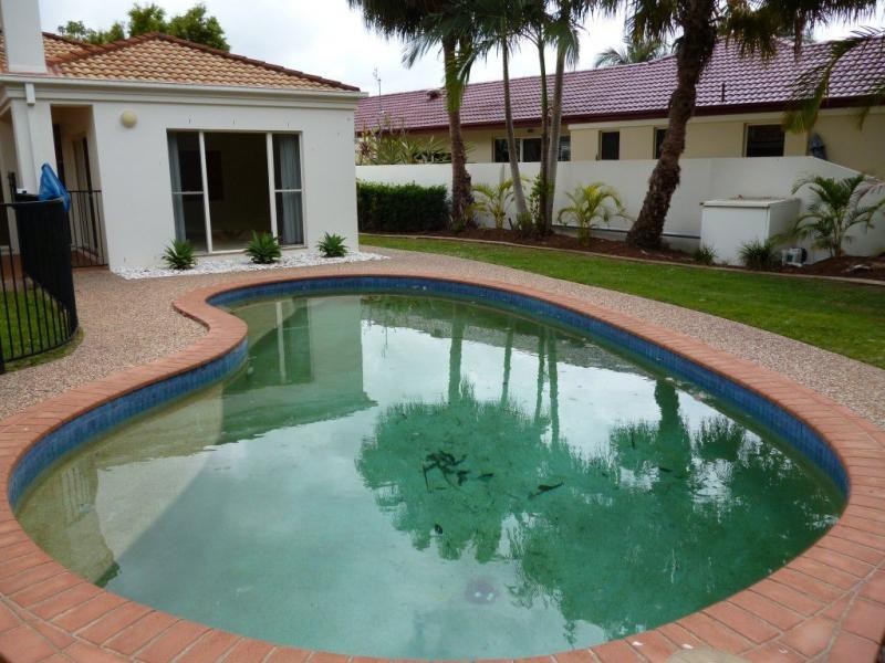 Hope Island QLD 4212