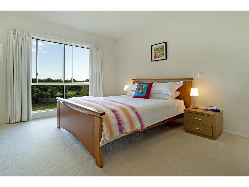 Hope Island QLD 4212