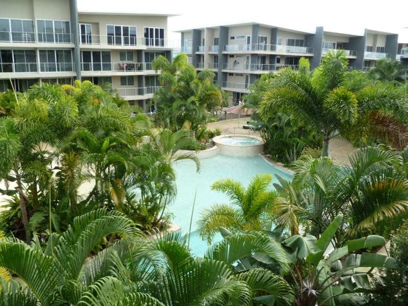 Hope Island QLD 4212