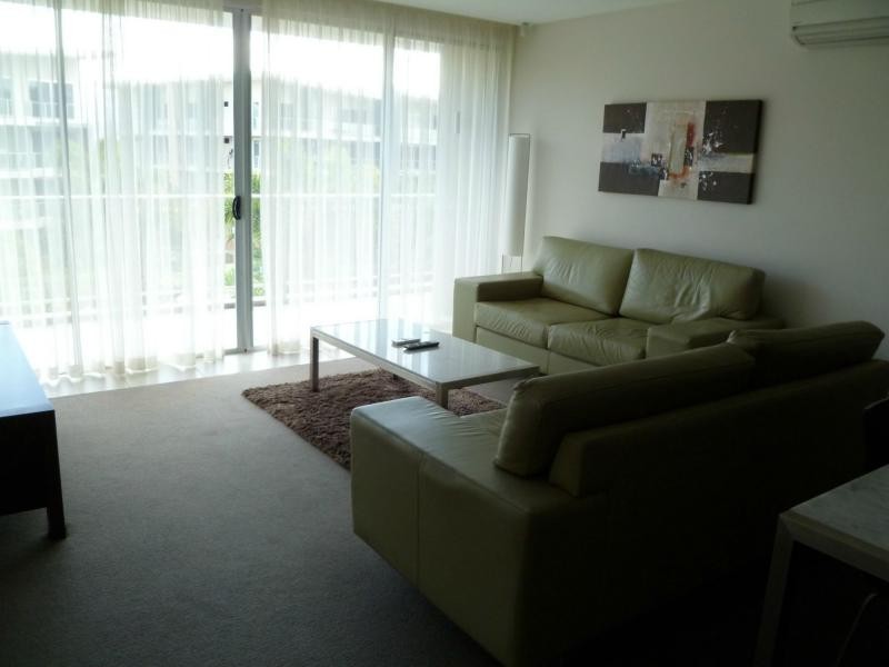 Hope Island QLD 4212