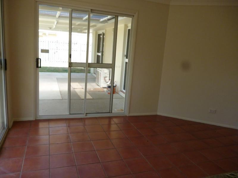 Hope Island QLD 4212