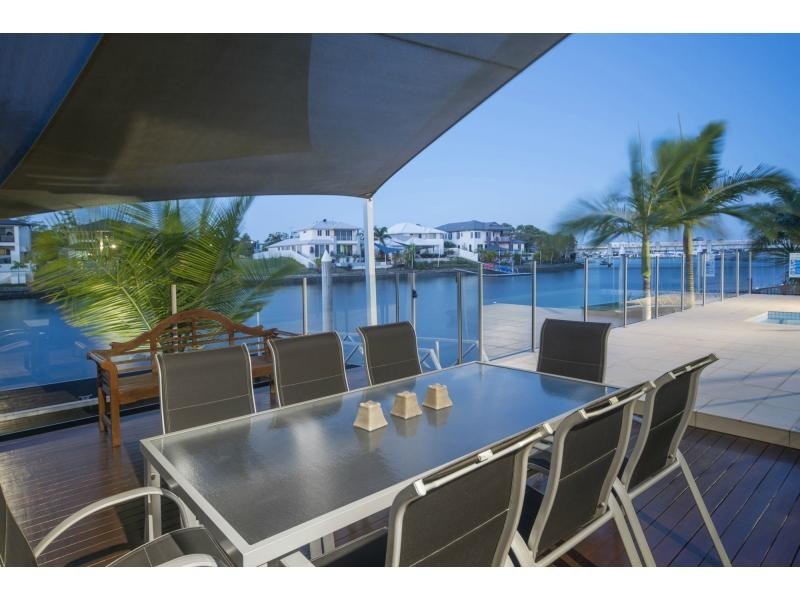 98 Southaven Drive, River Links, Helensvale QLD 4212