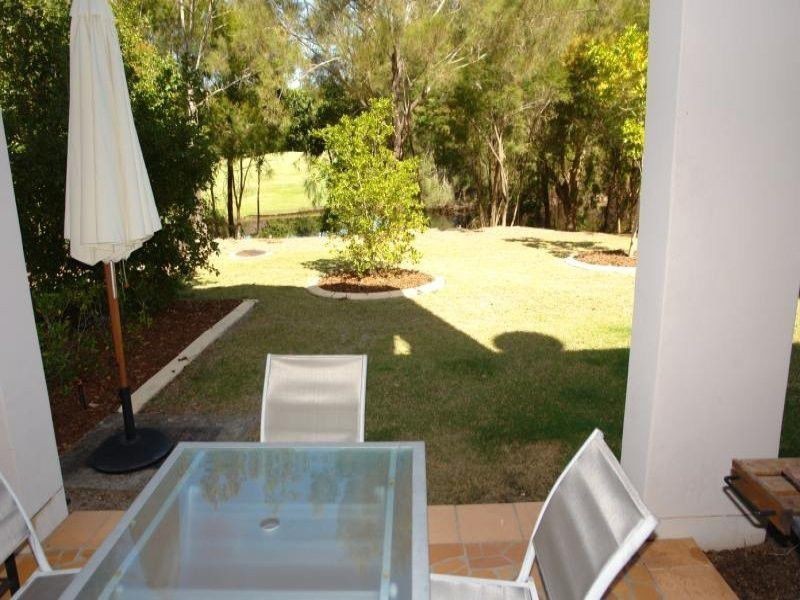 8868 Magnolia Drive East, Hope Island QLD 4212