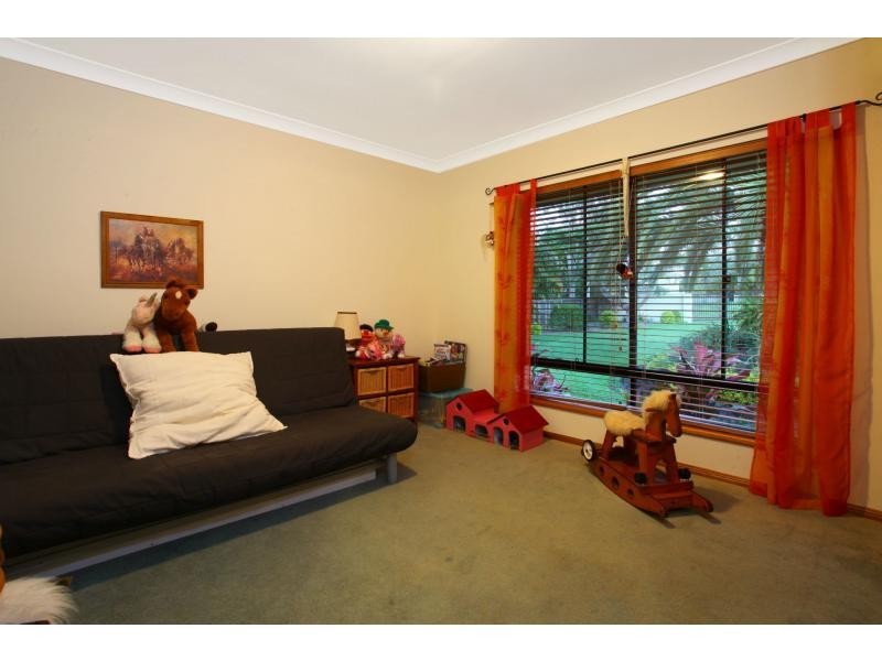 26 Condamine Crescent, River Downs, Helensvale QLD 4212