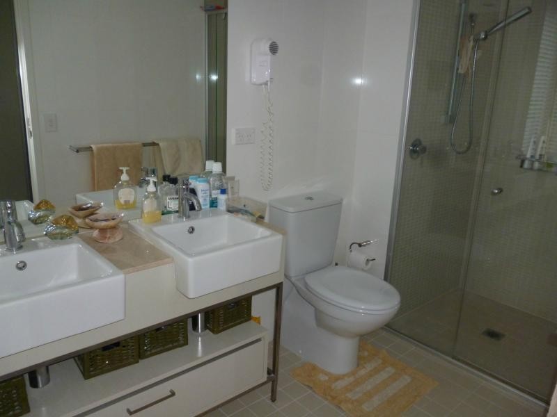 Hope Island QLD 4212