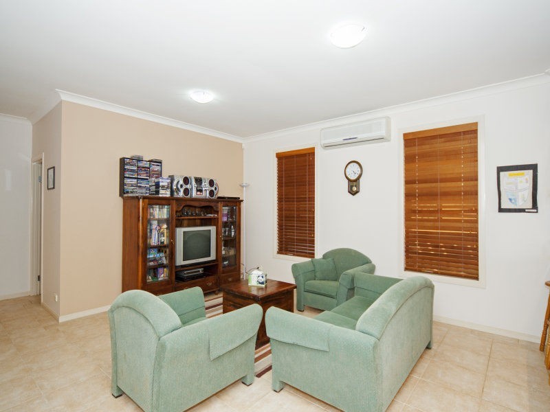 7 Princeton Street, Oxenford QLD 4210