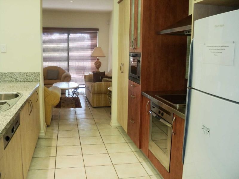 Hope Island QLD 4212