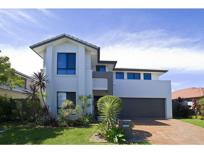 32 Costa Del Sol Avenue, Coombabah QLD 4216