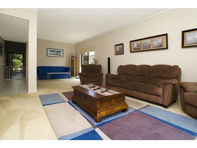 32 Costa Del Sol Avenue, Coombabah QLD 4216