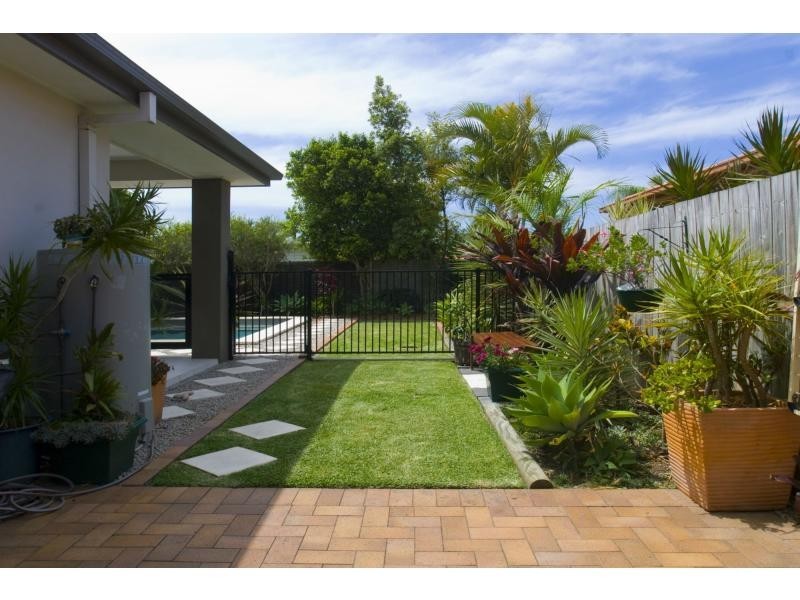 32 Costa Del Sol Avenue, Coombabah QLD 4216
