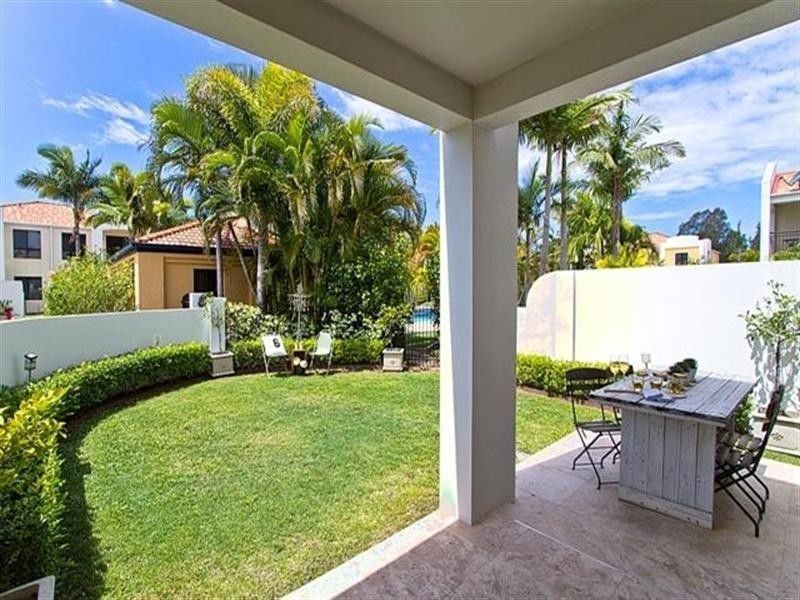 Hope Island QLD 4212