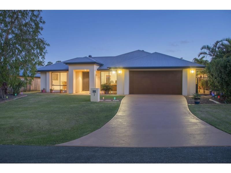 7 Beau Geste Place, Coomera Waters QLD 4209