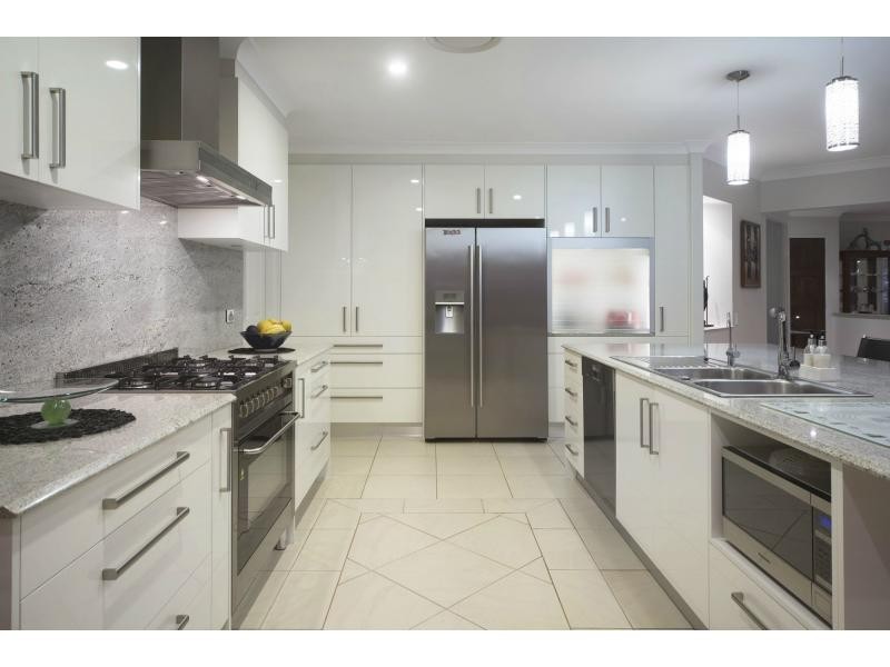 7 Beau Geste Place, Coomera Waters QLD 4209