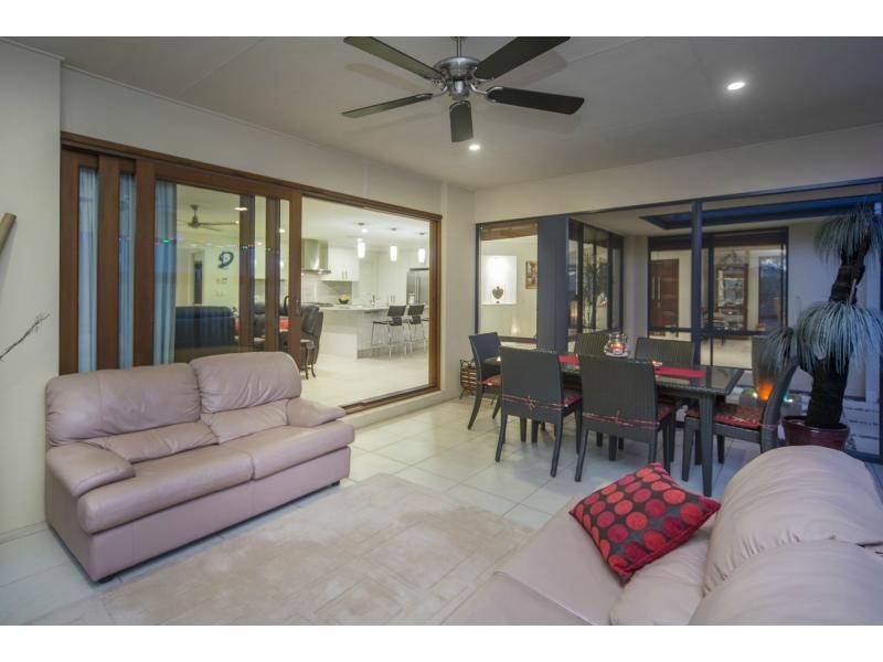 7 Beau Geste Place, Coomera Waters QLD 4209