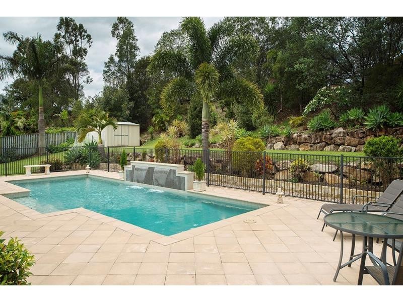 12 Welumba Close, Pacific Pines QLD 4211