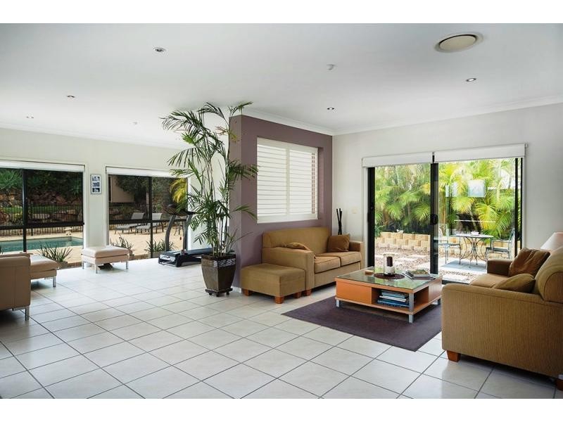 12 Welumba Close, Pacific Pines QLD 4211