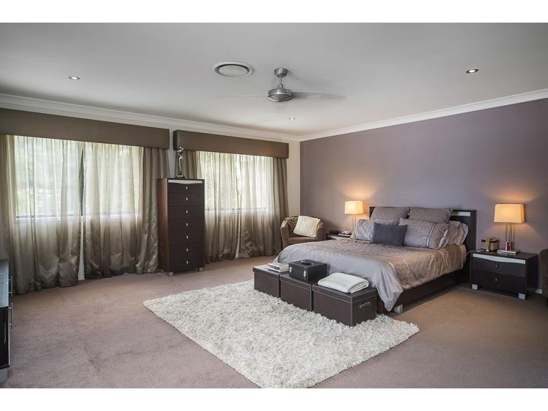 12 Welumba Close, Pacific Pines QLD 4211