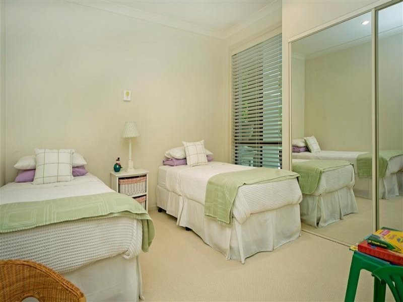 Hope Island QLD 4212