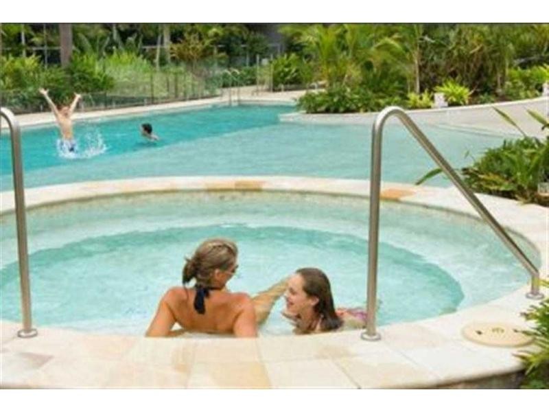 Hope Island QLD 4212