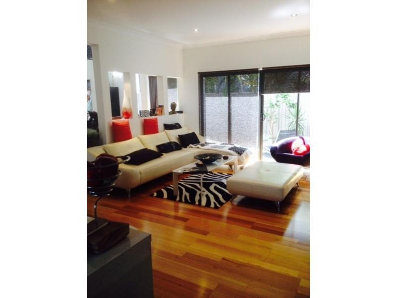 3 Fleetwood Court, Helensvale QLD 4212
