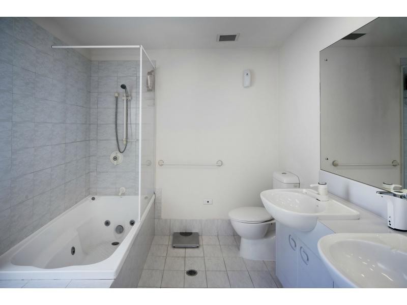 5085 St Andrews Terrace, (Sanctuary Cove), Hope Island QLD 4212