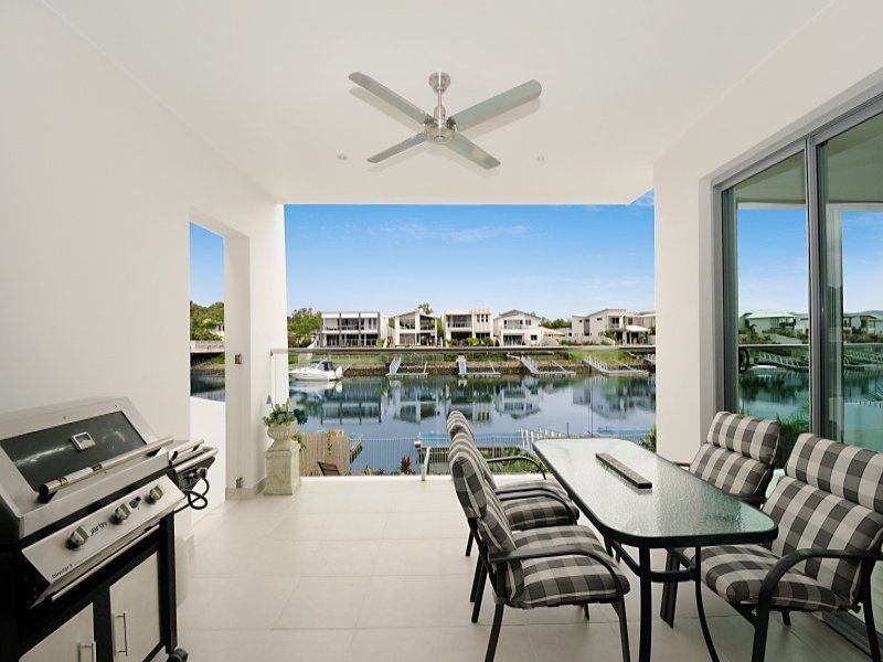 10 Quayside Drive, River Links, Helensvale QLD 4212