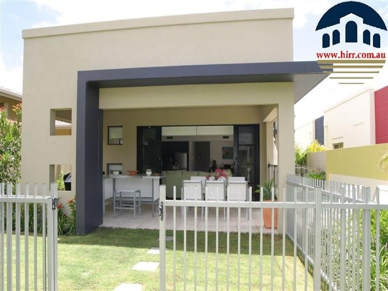 Hope Island QLD 4212