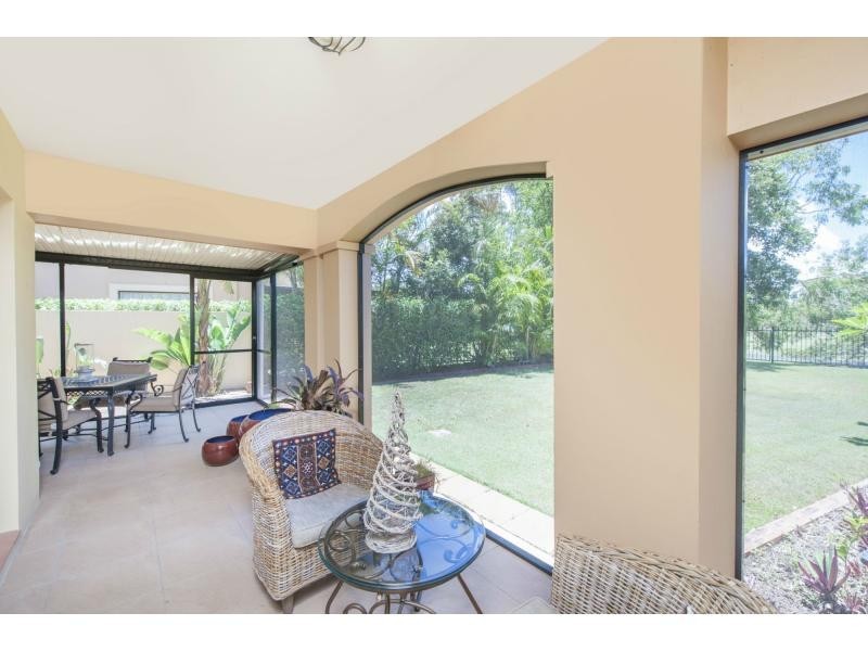 3268 Palladian Drive, Hope Island QLD 4212