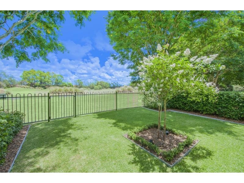 3211 Palladian Drive, Hope Island QLD 4212