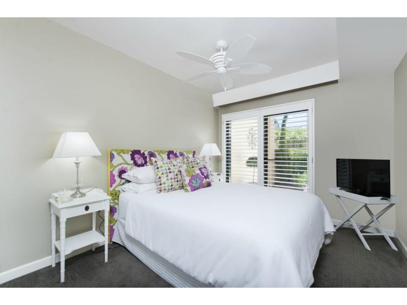 3211 Palladian Drive, Hope Island QLD 4212