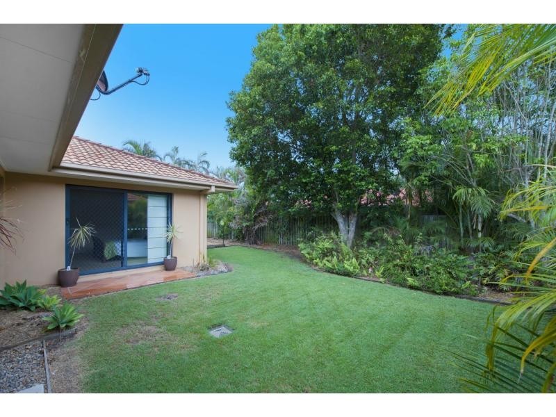 3 Shinnecock Close, Hope Island QLD 4212