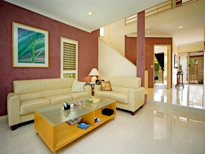 Hope Island QLD 4212