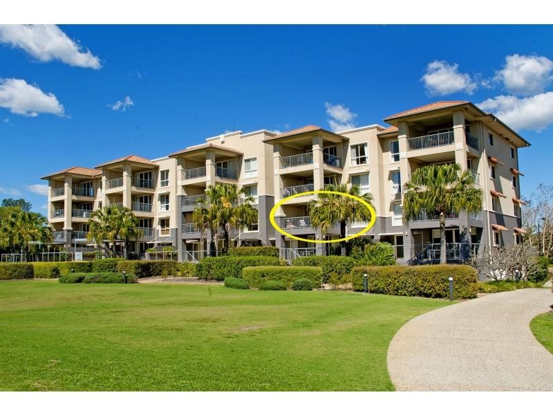 8427 Magnolia Drive, Hope Island QLD 4212