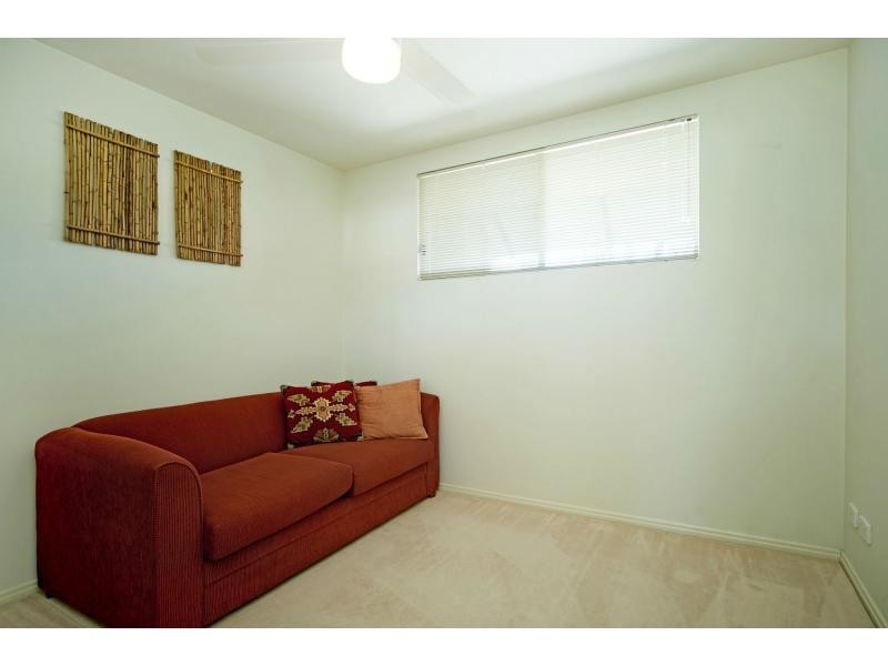 8427 Magnolia Drive, Hope Island QLD 4212