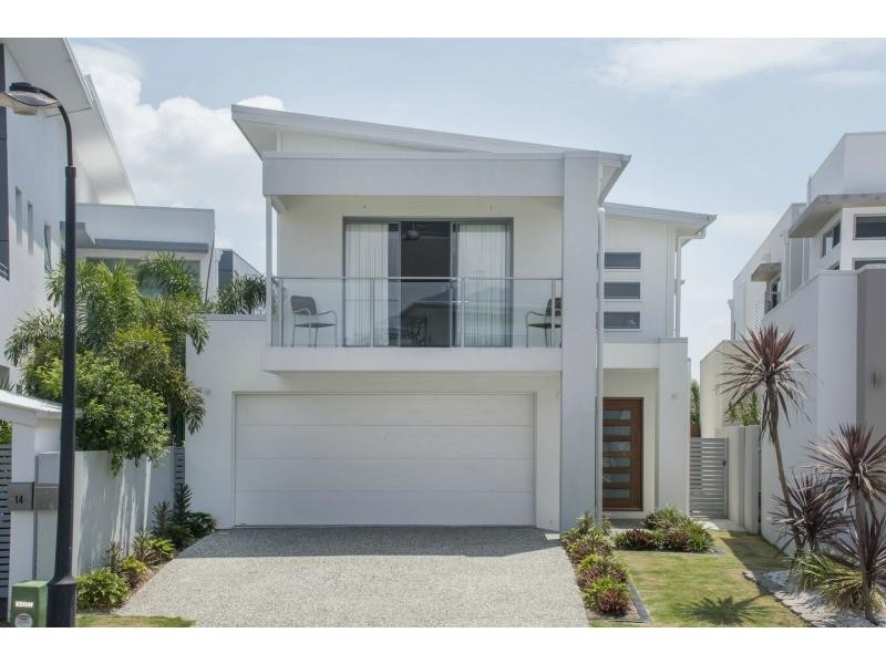 16 Onshore Place, River Links, Helensvale QLD 4212