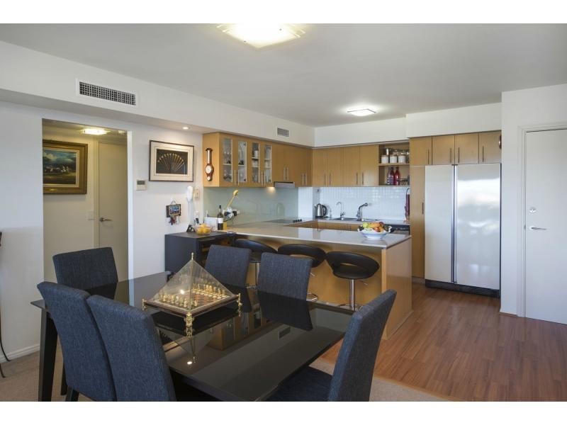 8418 Magnolia Drive East, Hope Island QLD 4212