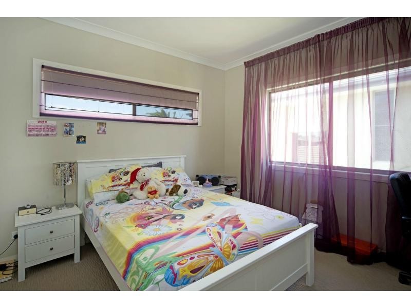 9103 Peter Senior Drive, Hope Island QLD 4212