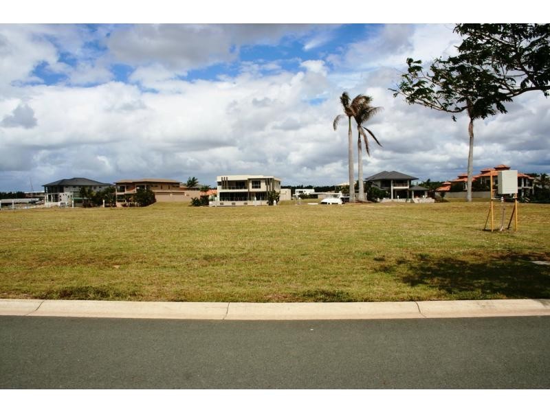 L67 Virginia Drive, Hope Island QLD 4212